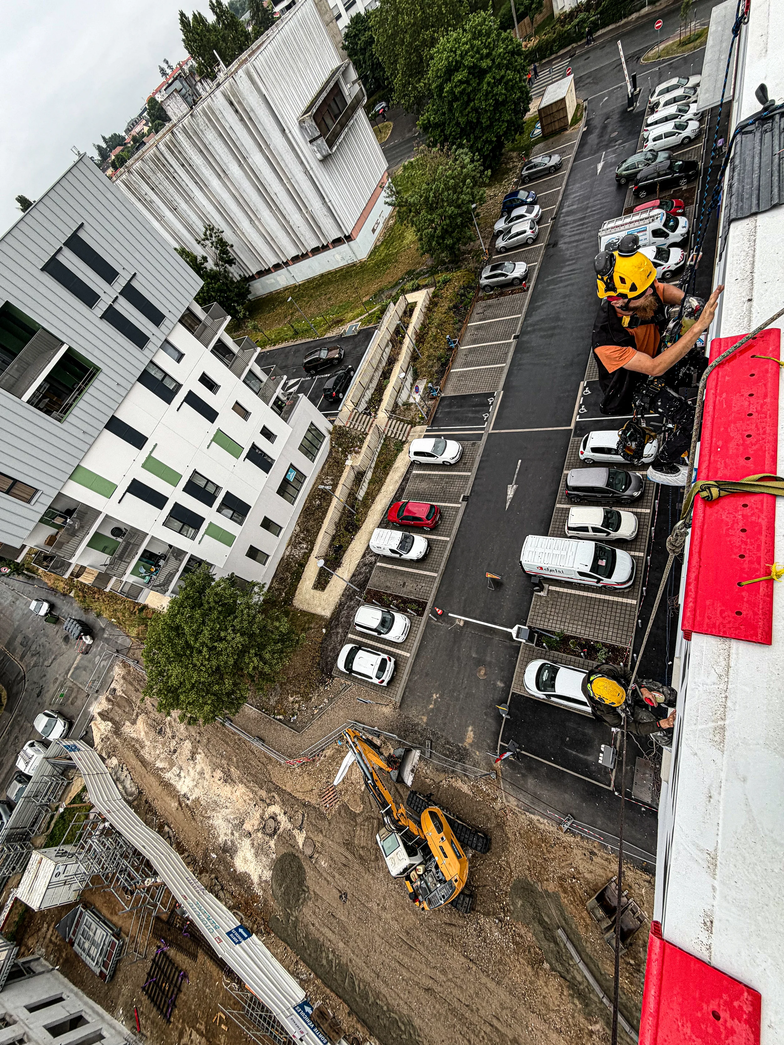 Intervention de cordistes MS Access pour traiter, pas masquer chez EIFFAGE à Lormont (bâtiment) – 3